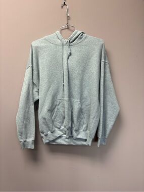 Men Gray Gildan Hooded Sweatshirt